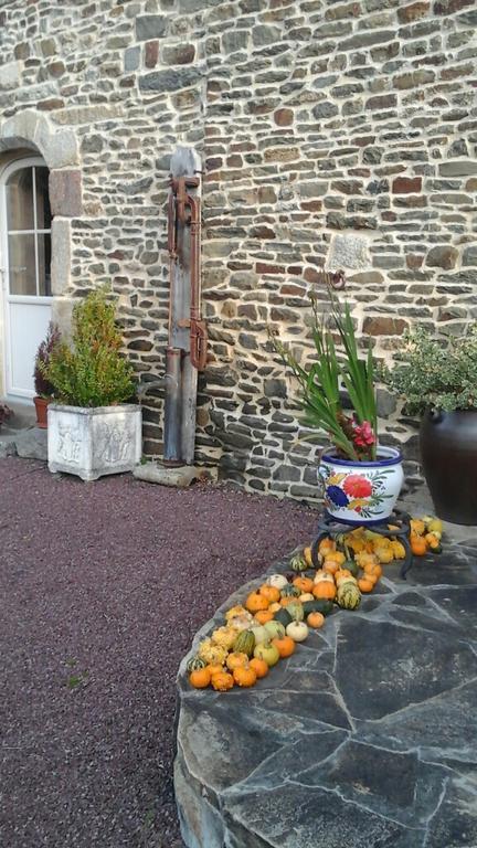 Bed and Breakfast Les Sources Poilley  Exteriér fotografie